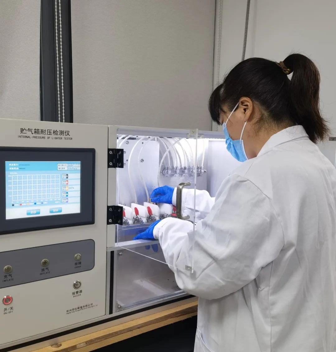 <a href='http://www.yunxiangju.cn' title='危險品貨運' >危險品貨運</a>